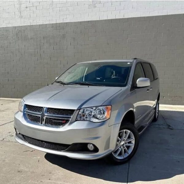 2020 Dodge Grand Caravan  SXT