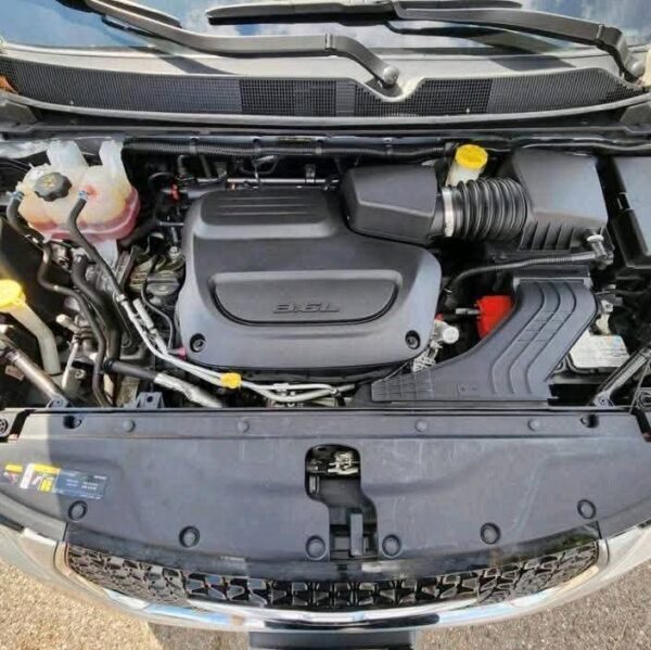 2023 Chrysler Pacifica - Image 9